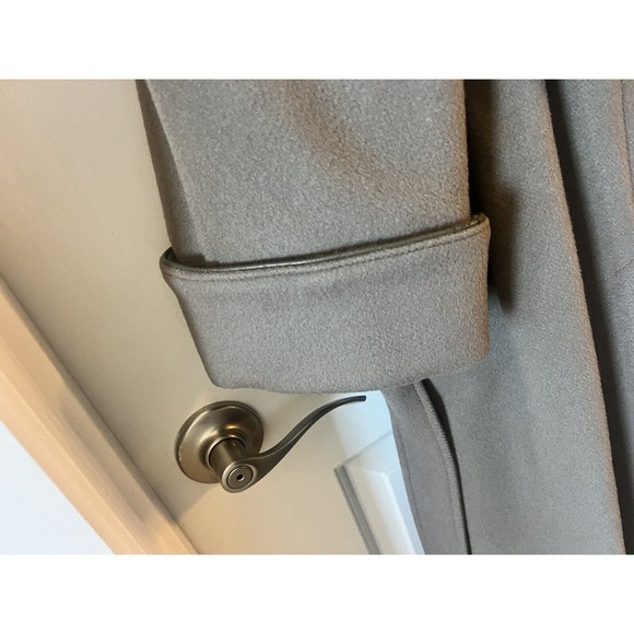 Domino New York Vtg 100% Pure Wool Vented Wrap Coat w/ Piping & Cuffs Size 16 - Picture 4 of 8